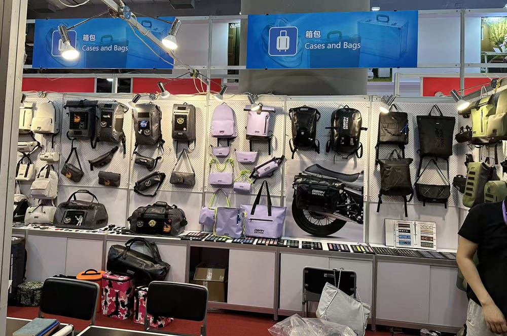PVC waterproof bag supplier